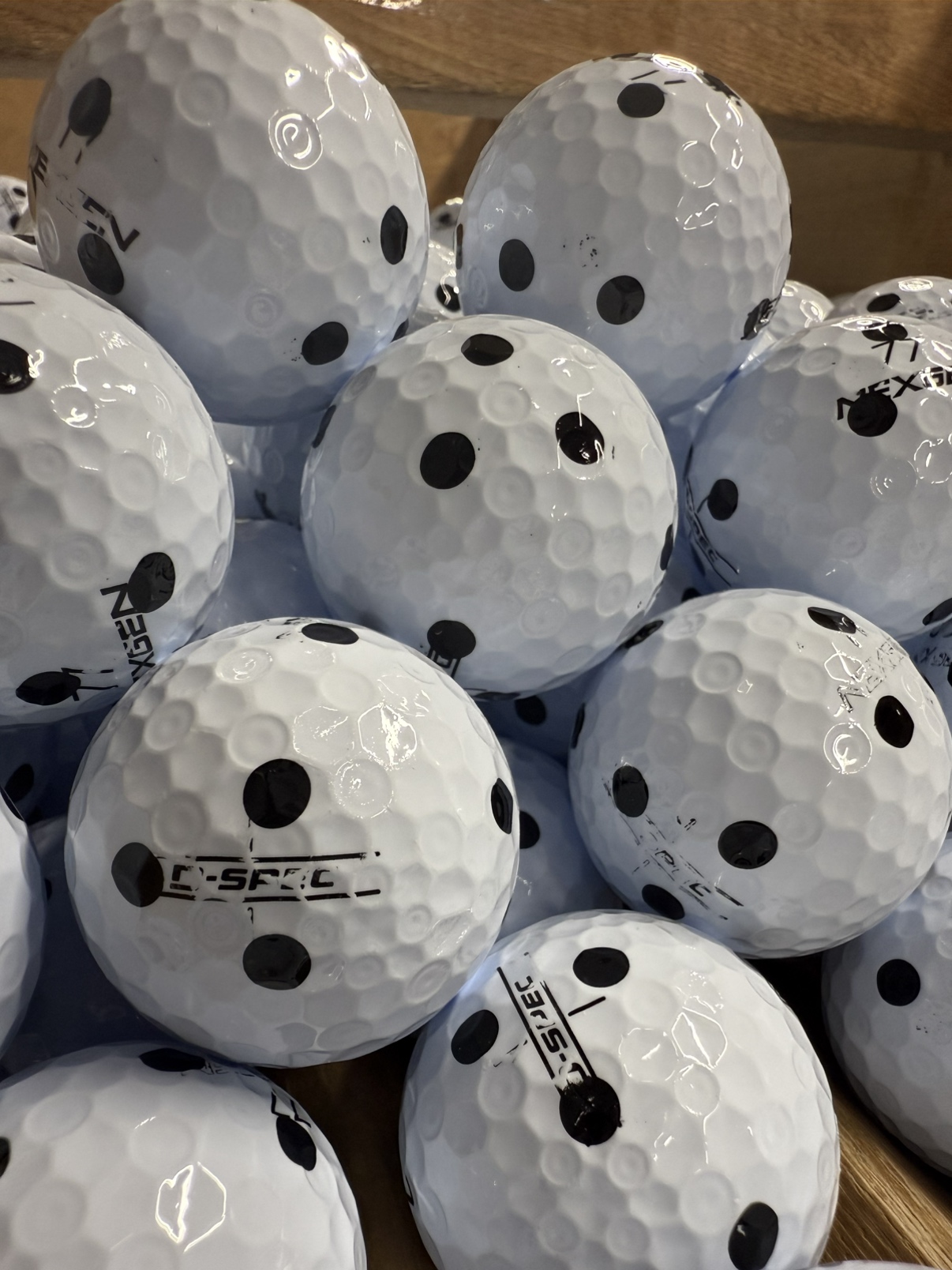 ゴルフボール シミュレーション用ボール 多点加工