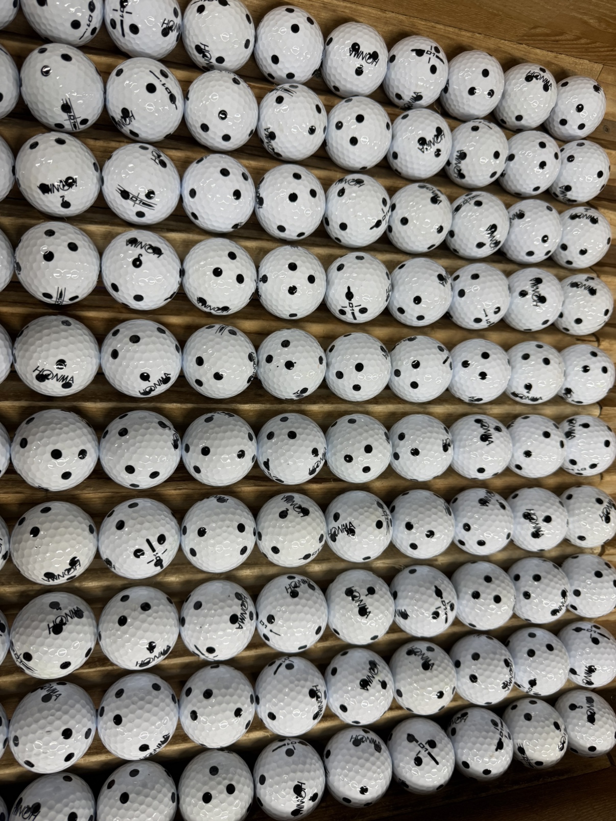 ゴルフボール シミュレーション用ボール 黒点 多点加工